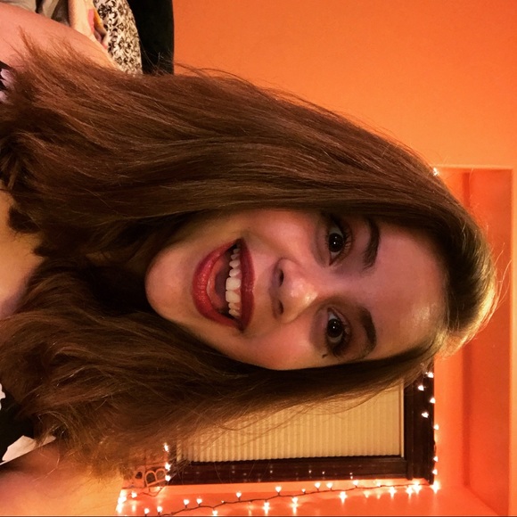 Meet your Posher, Sophia - Picture 1 of 1